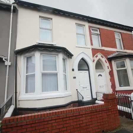 Regent Choice - Town Centre - Large Property Blackpool Extérieur photo