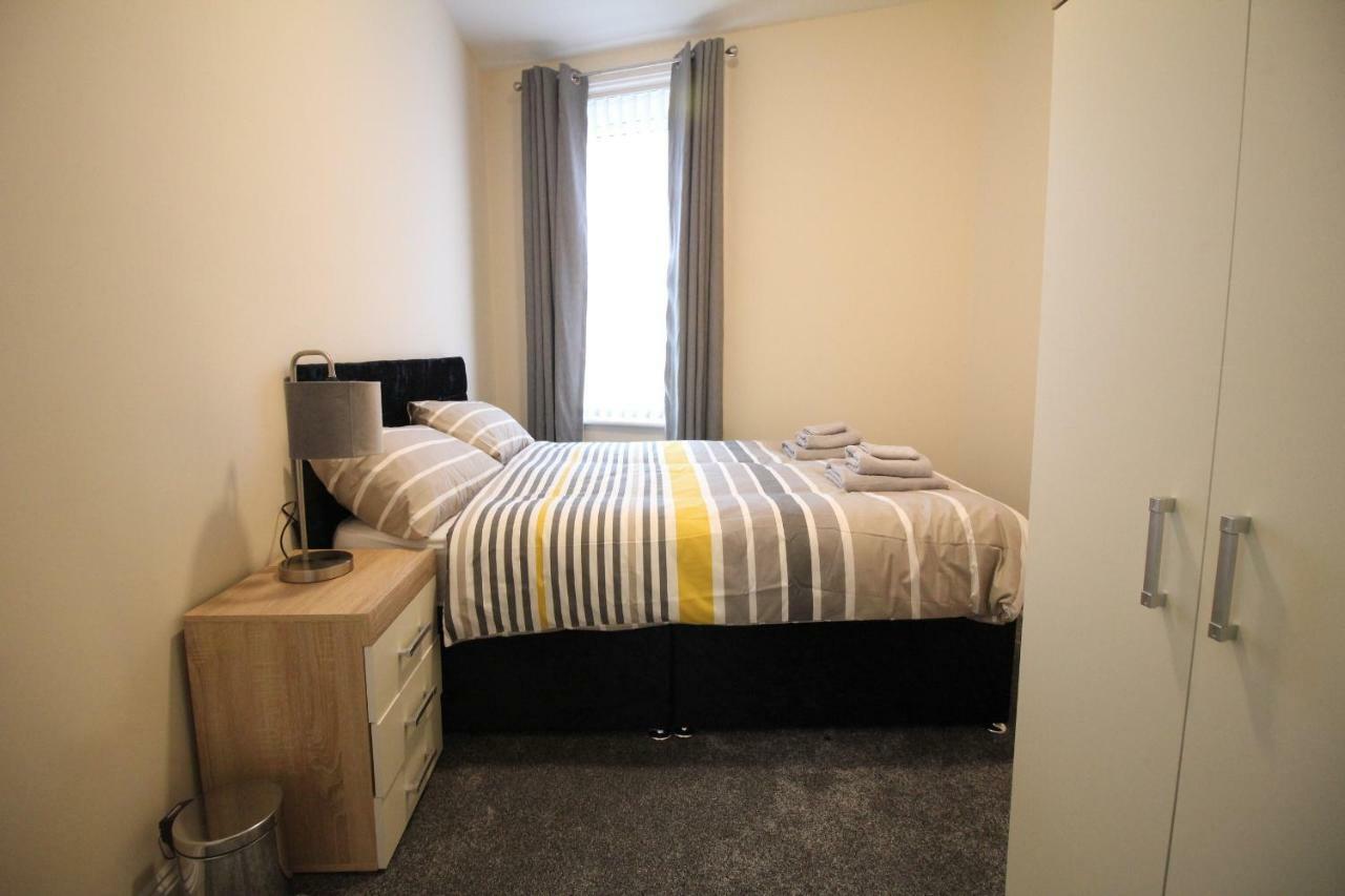 Regent Choice - Town Centre - Large Property Blackpool Extérieur photo